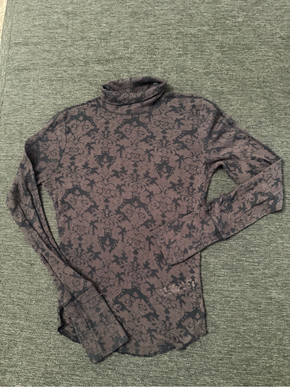 Intimately Free Women's Floral Pattern Turtleneck under layer translucent Small